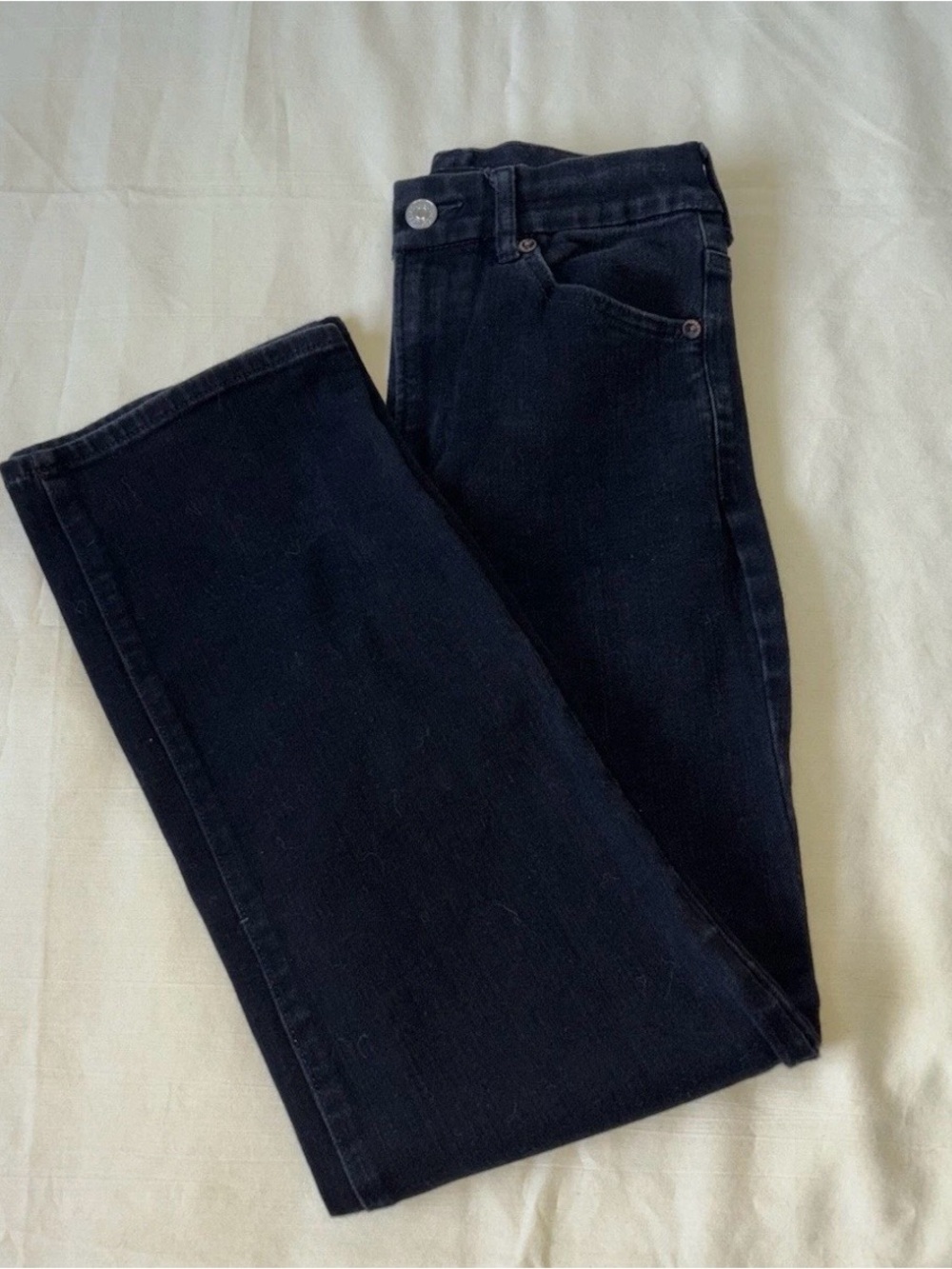 Express Modern Straight Super High Rise
Jeans Size 2 Short Black Hyper Stretch
